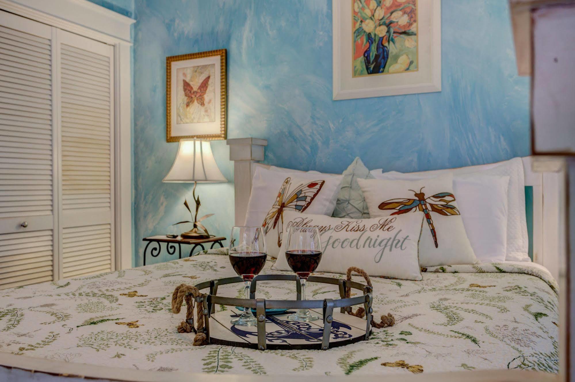 Anchor Inn Nsb Bed And Breakfast Нью-Смирна-Бич Экстерьер фото