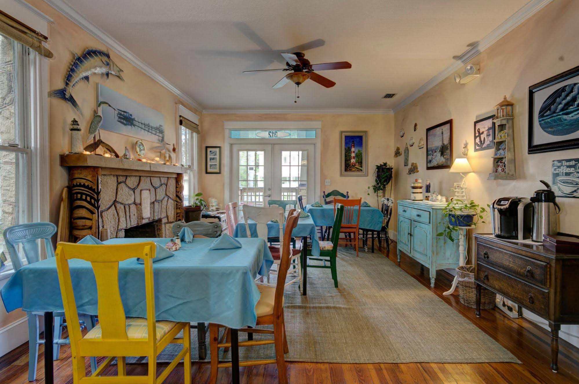 Anchor Inn Nsb Bed And Breakfast Нью-Смирна-Бич Экстерьер фото